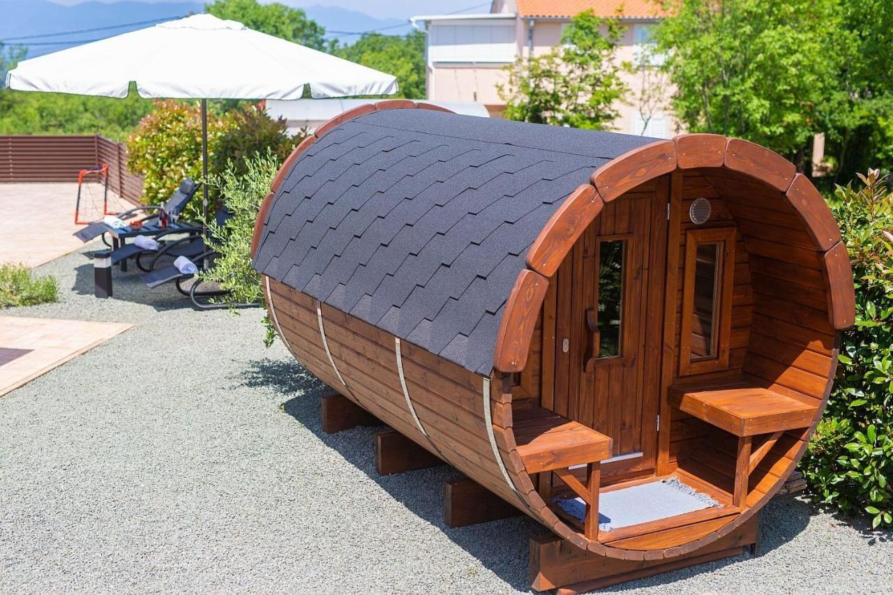 Holiday House Sea & Sun Residence Rasopasno Eksteriør bilde